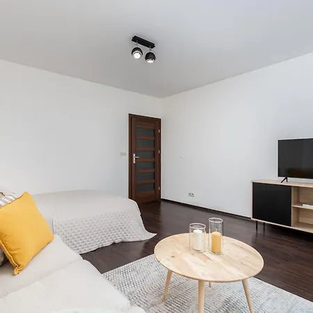 Modern Ii With Free Underground Parking Apartment *