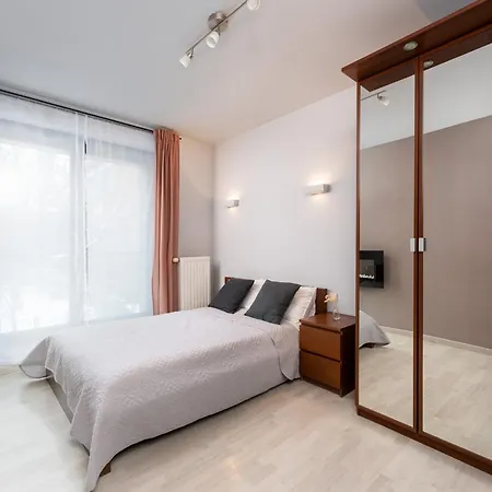Apartment Modern Ii With Free Underground Parking