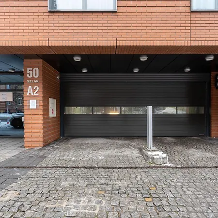Apartment Modern Ii With Free Underground Parking *