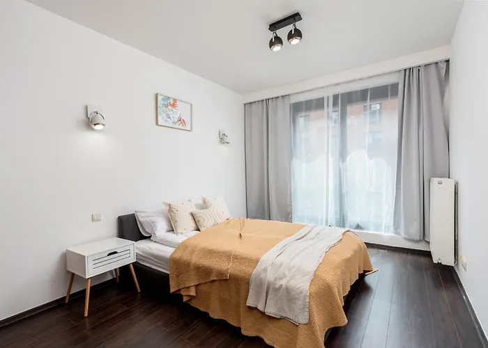 Modern Ii With Free Underground Parking Appartamento Cracovia