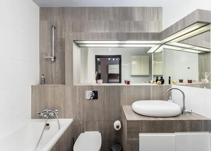 Appartamento Modern Ii With Free Underground Parking Cracovia